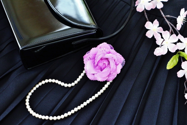 冠婚葬祭用スーツや小物の収納 | 大阪 かたづけ招き猫